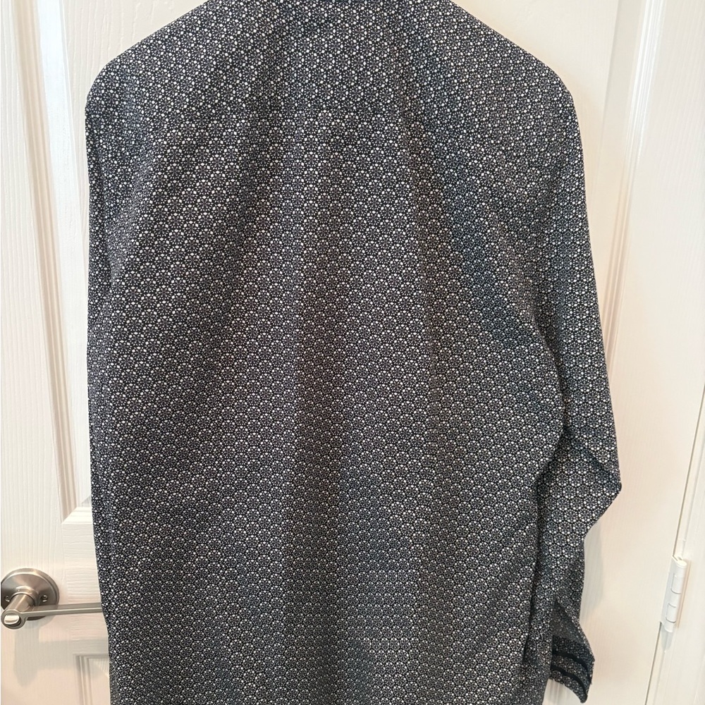 Robert Graham Black Micro-Pattern Button-Down Shirt - Picture 6 of 10